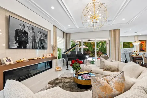 436 Ne Wavecrest Way Boca Raton FL 33432