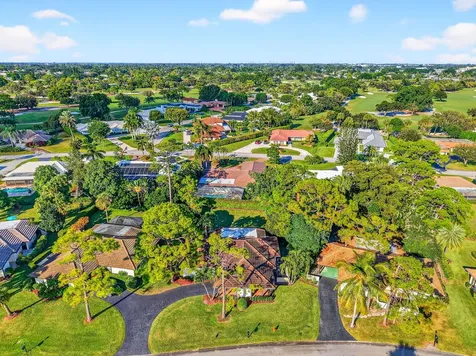 435 Pine Villa Drive Atlantis FL 33462