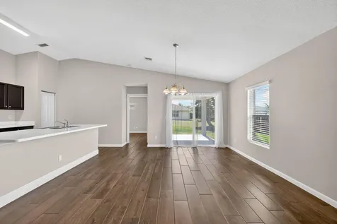 418 Sw Fields Avenue Port Saint Lucie FL 34953