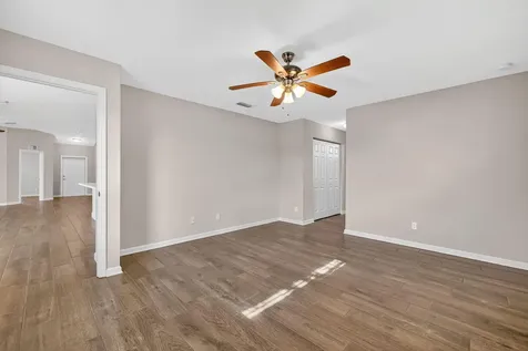 418 Sw Fields Avenue Port Saint Lucie FL 34953
