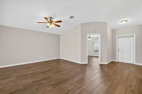 418 Sw Fields Avenue Port Saint Lucie FL 34953