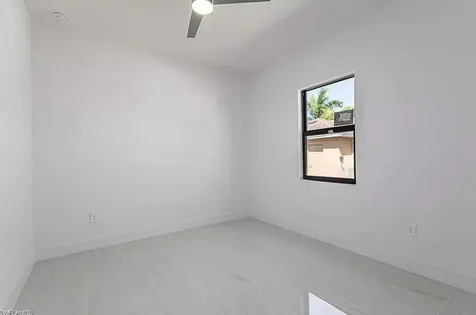 1229 Nw 37th Place Cape Coral FL 33993