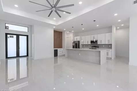 1229 Nw 37th Place Cape Coral FL 33993