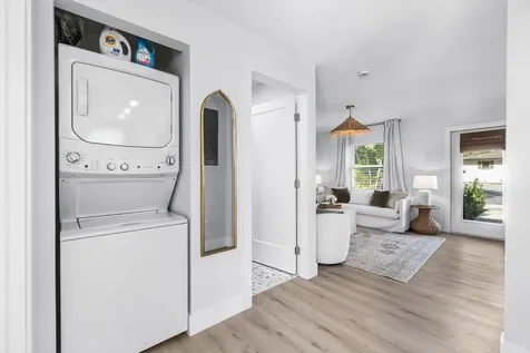 512 49th Street West Palm Beach FL 33407