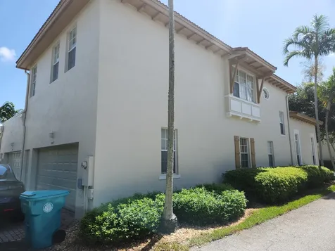 2413 NW 7th Street Boynton Beach FL 33426