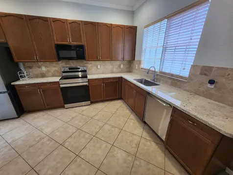 2413 NW 7th Street Boynton Beach FL 33426