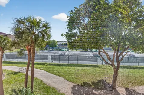 500 Egret Circle Delray Beach FL 33444