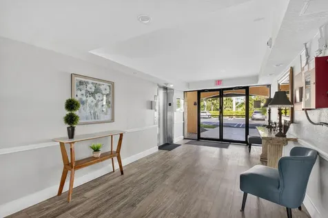 500 Egret Circle Delray Beach FL 33444