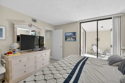 500 Egret Circle Delray Beach FL 33444