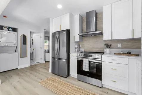 512 49th Street West Palm Beach FL 33407