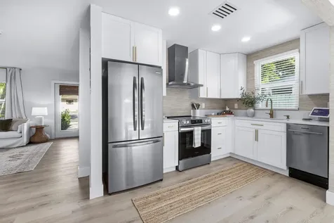 512 49th Street West Palm Beach FL 33407
