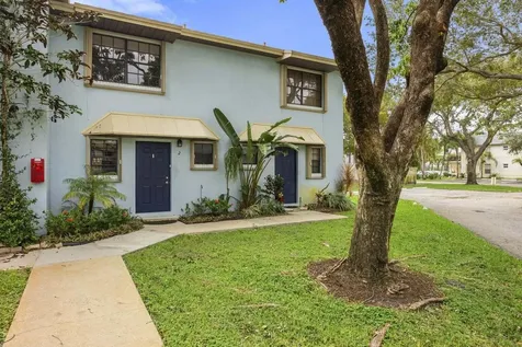406 N Cypress Drive Tequesta FL 33469