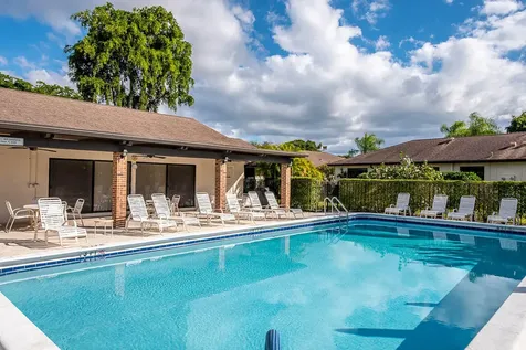 4760 Greentree Way Boynton Beach FL 33436