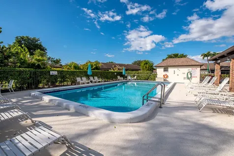 4760 Greentree Way Boynton Beach FL 33436