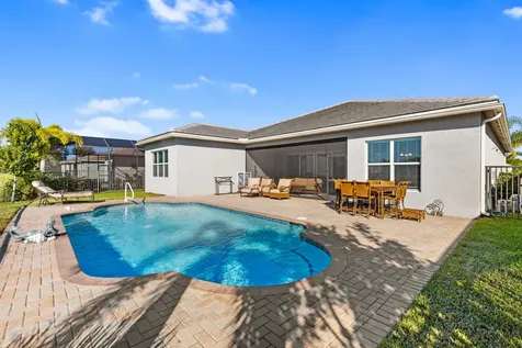 11974 Sw Laguna Bay Parkway Port Saint Lucie FL 34987