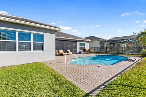 11974 Sw Laguna Bay Parkway Port Saint Lucie FL 34987
