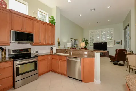 8813 Champions Way Port Saint Lucie FL 34986