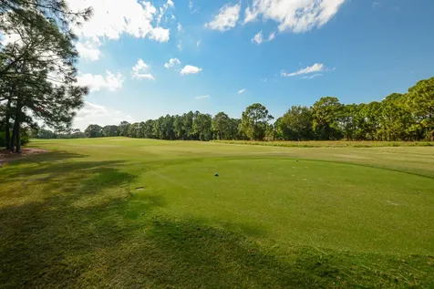 8813 Champions Way Port Saint Lucie FL 34986