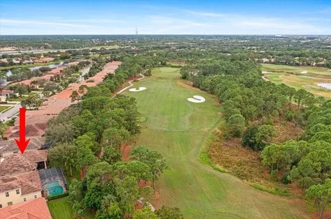 8813 Champions Way Port Saint Lucie FL 34986