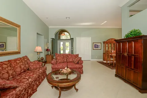 8813 Champions Way Port Saint Lucie FL 34986