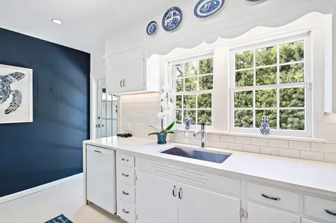 230 Colonial Lane Palm Beach FL 33480