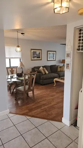3138 Via Poinciana Lake Worth FL 33467