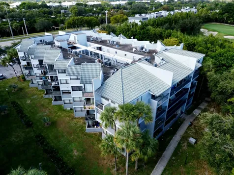 2000 N Congress Avenue West Palm Beach FL 33401