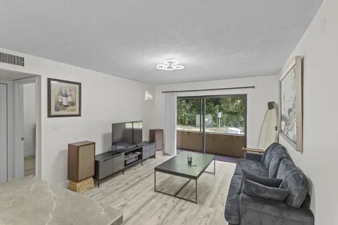 2000 N Congress Avenue West Palm Beach FL 33401