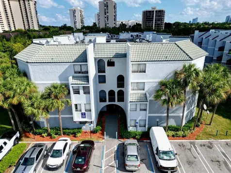 2000 N Congress Avenue West Palm Beach FL 33401