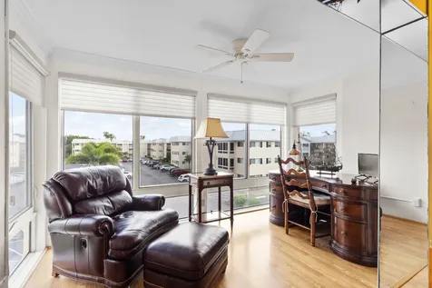 14 Colonial Club Drive Boynton Beach FL 33435