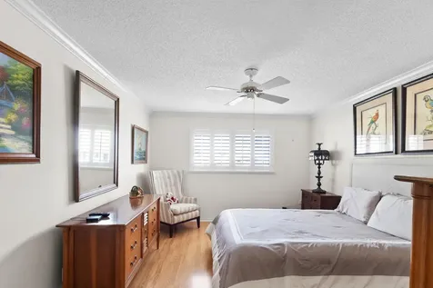 14 Colonial Club Drive Boynton Beach FL 33435