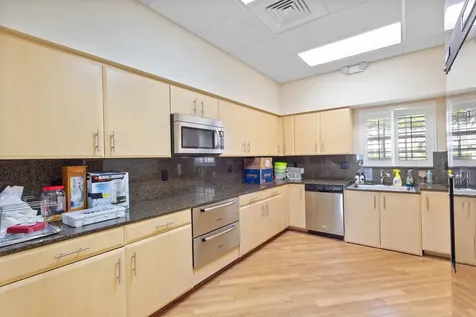 14 Colonial Club Drive Boynton Beach FL 33435