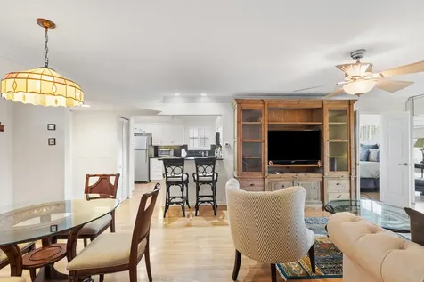 14 Colonial Club Drive Boynton Beach FL 33435