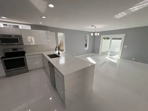 4243 Pine Hollow Circle Greenacres FL 33463