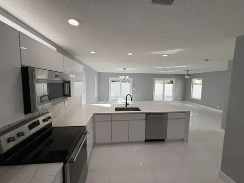4243 Pine Hollow Circle Greenacres FL 33463