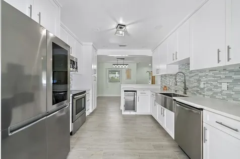135 E 28th Street Riviera Beach FL 33404