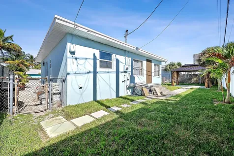 135 E 28th Street Riviera Beach FL 33404