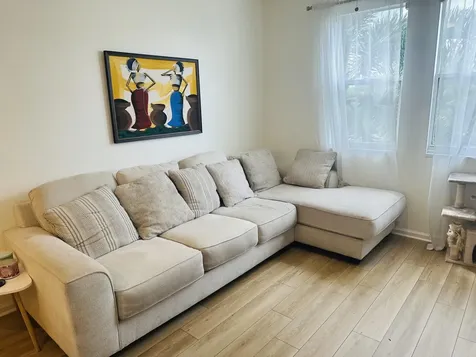 533 Ne 3rd Avenue Fort Lauderdale FL 33301