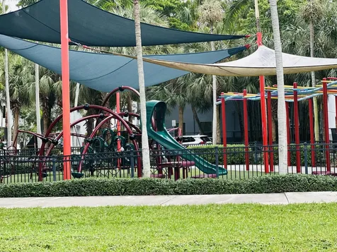 533 Ne 3rd Avenue Fort Lauderdale FL 33301