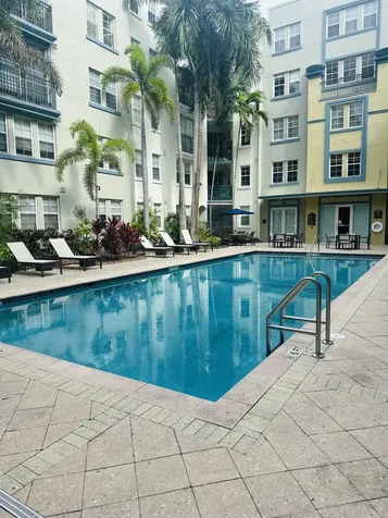533 Ne 3rd Avenue Fort Lauderdale FL 33301
