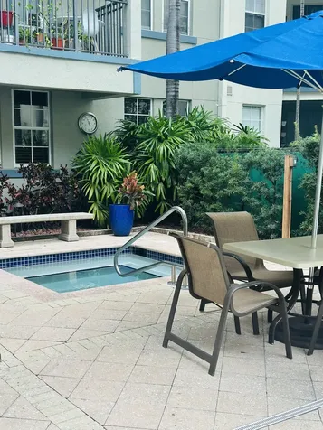 533 Ne 3rd Avenue Fort Lauderdale FL 33301