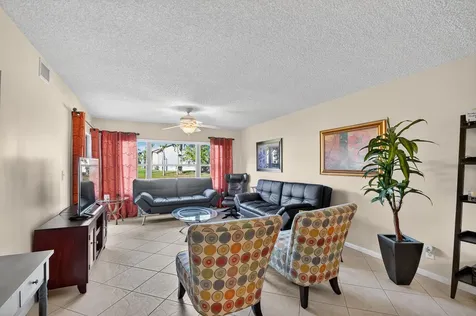 4745 Lucerne Lakes Boulevard Lake Worth FL 33467