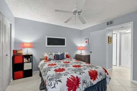 4745 Lucerne Lakes Boulevard Lake Worth FL 33467
