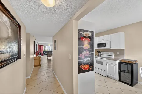 4745 Lucerne Lakes Boulevard Lake Worth FL 33467