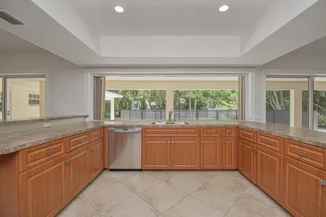 6749 S Grande Drive Boca Raton FL 33433