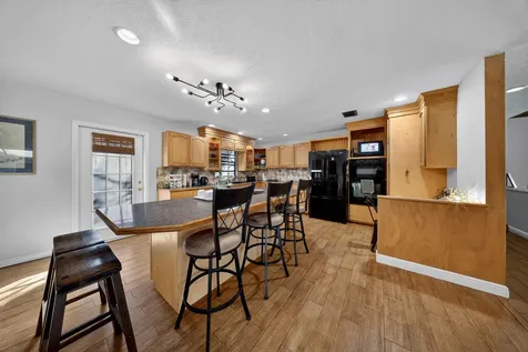 3650 S 25th Street Fort Pierce FL 34981