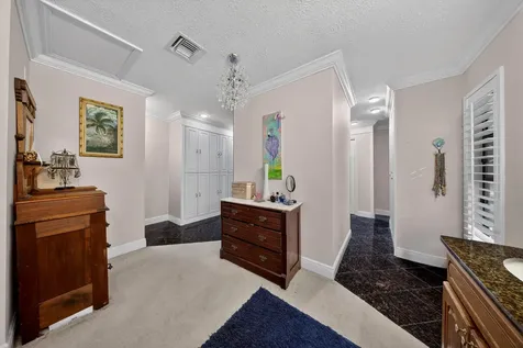 3650 S 25th Street Fort Pierce FL 34981