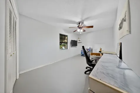 3650 S 25th Street Fort Pierce FL 34981