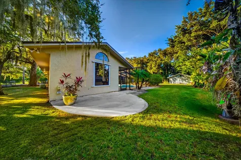 3650 S 25th Street Fort Pierce FL 34981