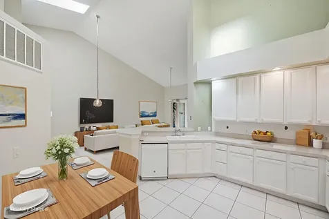1657 Sw Harbour Isles Circle Port Saint Lucie FL 34986